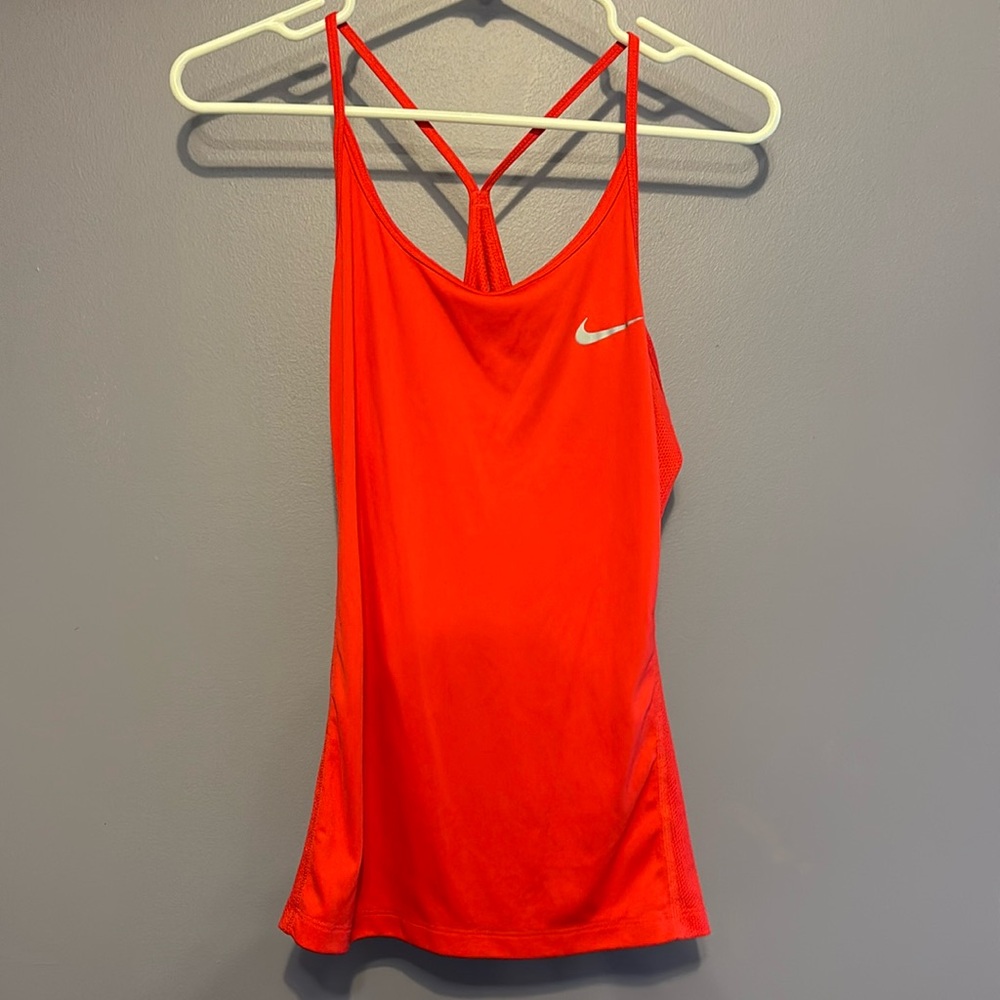 Nike Women’s Workout Top
